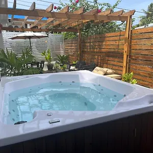 casa-con-jacuzzi-cerca-de-la-playa.sanandreshotels.com/